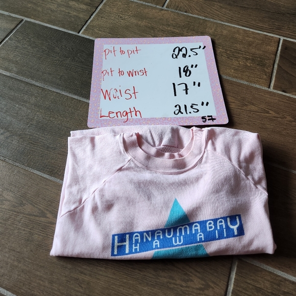 Vintage 90s Hawaii Hanauma Bay Employee pink crewneck sweater hipster skater - Picture 4 of 6